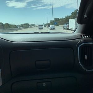 Meet your Posher, Anparo